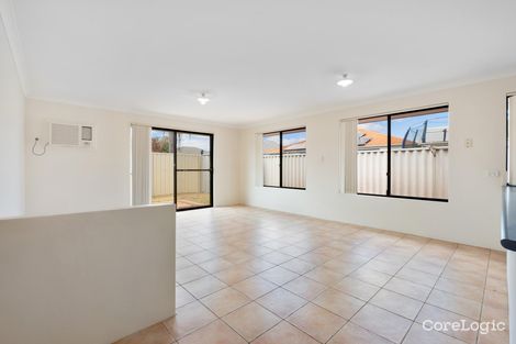 Property photo of 48 Toledo Circuit Port Kennedy WA 6172