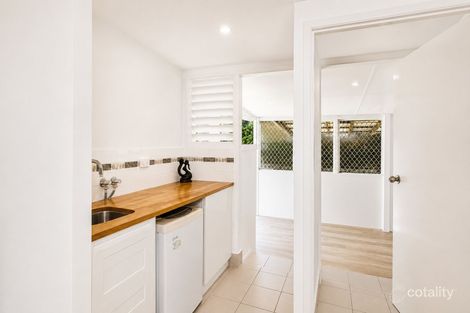 Property photo of 15 Amies Street Beachmere QLD 4510