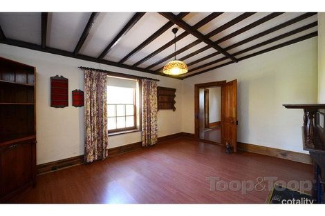Property photo of 39 Milbianca Road Lower Hermitage SA 5131