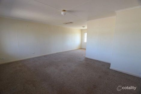 Property photo of 2 Elliott Way Bulgarra WA 6714
