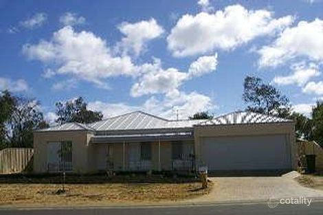 3 Chaplain Gdns, West Busselton, WA 6280