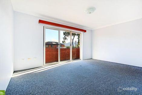 Property photo of 8/23 Prince Edward Drive Brownsville NSW 2530