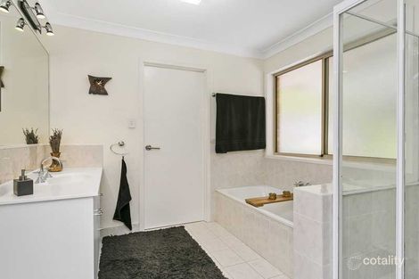 Property photo of 2/7 Bamadi Court Nerang QLD 4211