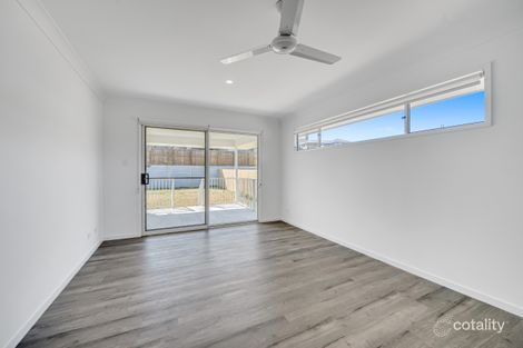 Property photo of 24 Twilight Drive Spring Mountain QLD 4300