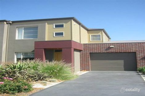 15 Young Rd, Hallam, VIC 3803