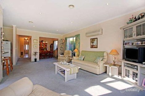 Property photo of 6 Norwich Close Chirnside Park VIC 3116
