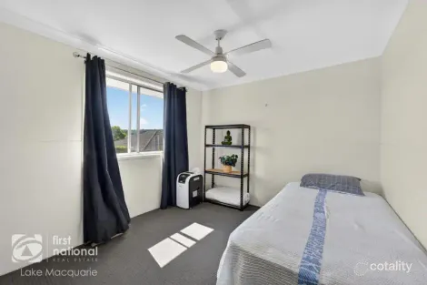 Property photo of 18 Wigeon Chase Cameron Park NSW 2285