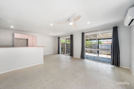 Property photo of 2/6 Desert Willow Way Fitzgibbon QLD 4018