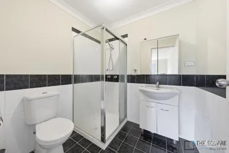 Property photo of 2/44 Girraween Road Girraween NSW 2145