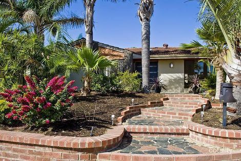 Property photo of 28 Lindsay Way Padbury WA 6025