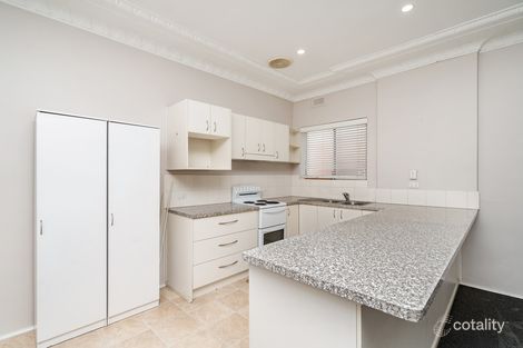 Property photo of 1/191 Lake Albert Road Kooringal NSW 2650