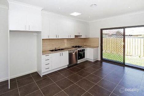 Property photo of 4 Milton Parade Bundoora VIC 3083