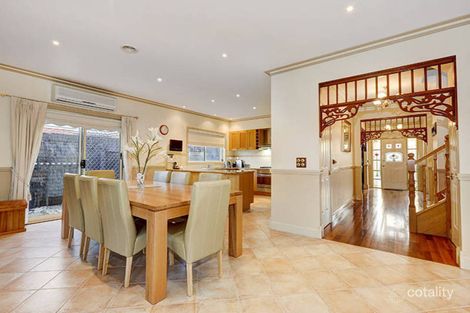 Property photo of 32 Thomas Carr Drive Tarneit VIC 3029