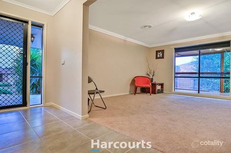 Property photo of 10 Manna Gum Drive Pakenham VIC 3810