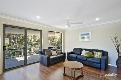 Property photo of 14A Esperance Street Belmont North NSW 2280