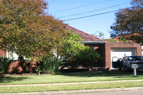 128 Picnic Point Rd, Picnic Point, NSW 2213