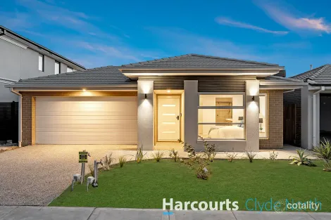 8 Baillieston Rd, Clyde North, VIC 3978