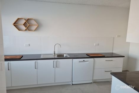 Property photo of 5/581 Esplanade Urangan QLD 4655