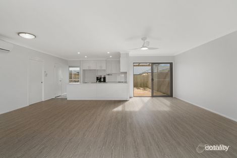 Property photo of 2/1 Nabiac Close Kearneys Spring QLD 4350