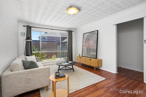 Property photo of 2/25 Bradley Street Newport VIC 3015