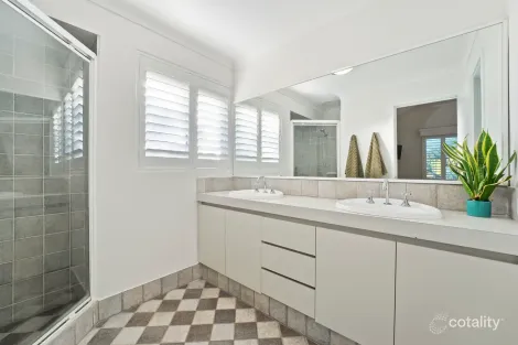Property photo of 60 Huxtable Terrace Baldivis WA 6171