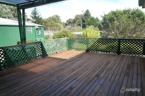 Property photo of 1 Robyn Court Mooroolbark VIC 3138