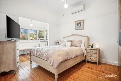 Property photo of 33 Belemba Avenue Roselands NSW 2196