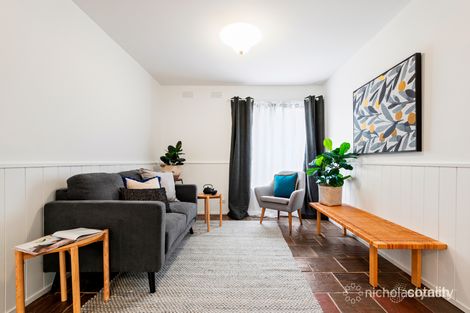 Property photo of 34 Bunarong Drive Frankston VIC 3199