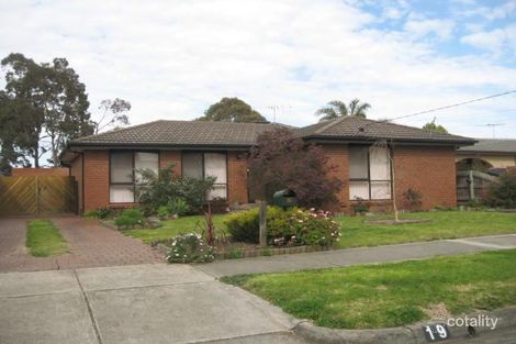 19 Southern Cres, Craigieburn, VIC 3064