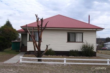 12 Stanton St, Stanthorpe, QLD 4380