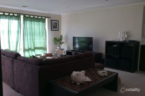 Property photo of 63 Kurrajong Road Narre Warren VIC 3805