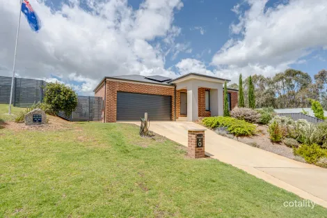 4 Sanderson Rise, Myrtleford, VIC 3737