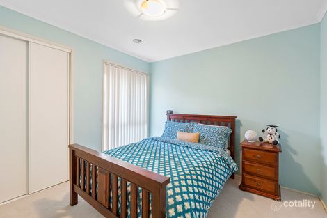 Property photo of 14 Twyford Close Hillside VIC 3037