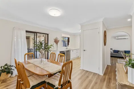 Property photo of 5 Chrisp Place Yanchep WA 6035