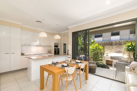 Property photo of 6/14 Bainbridge Street Ormiston QLD 4160