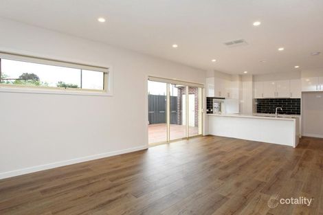 Property photo of 3/9 Fox Street St Albans VIC 3021