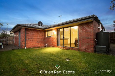 Property photo of 48 Cockatoo Drive Carrum Downs VIC 3201
