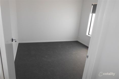 Property photo of 2/23 Gillies Street South Alfredton VIC 3350