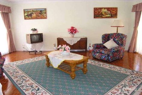 Property photo of 2 Hermes Crescent Worrigee NSW 2540