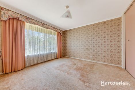 Property photo of 6 Poole Street Deer Park VIC 3023