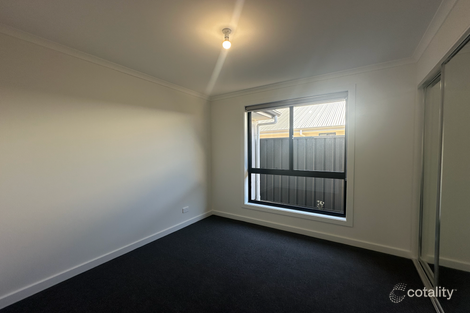 Property photo of 20 Woodhall Way Munno Para Downs SA 5115