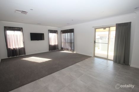 Property photo of 3/6 Lowery Court Maryborough VIC 3465