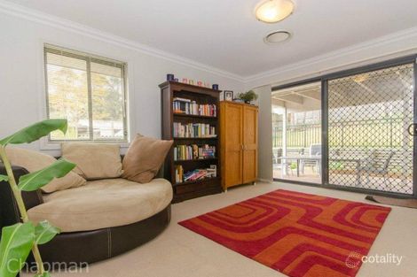 Property photo of 2 Acacia Place Blaxland NSW 2774