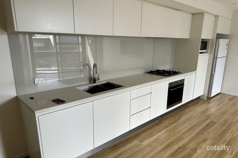 Property photo of 201/9 Norfolk Avenue Surfers Paradise QLD 4217