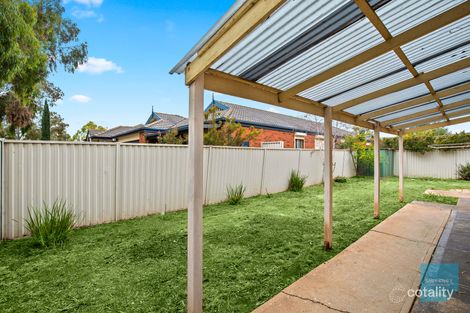 Property photo of 2 Abbington Crescent Caroline Springs VIC 3023