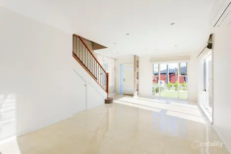 Property photo of 28 Watt Street Bentleigh East VIC 3165