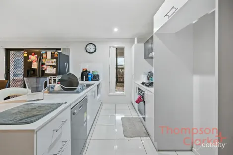 Property photo of 21 Paradise Street Gillieston Heights NSW 2321