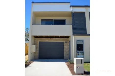 Property photo of 19 Miner Lane Andergrove QLD 4740