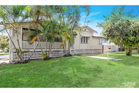 Property photo of 1 Lennox Street The Range QLD 4700