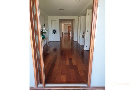 21 Coveside Ave, Safety Beach, VIC 3936